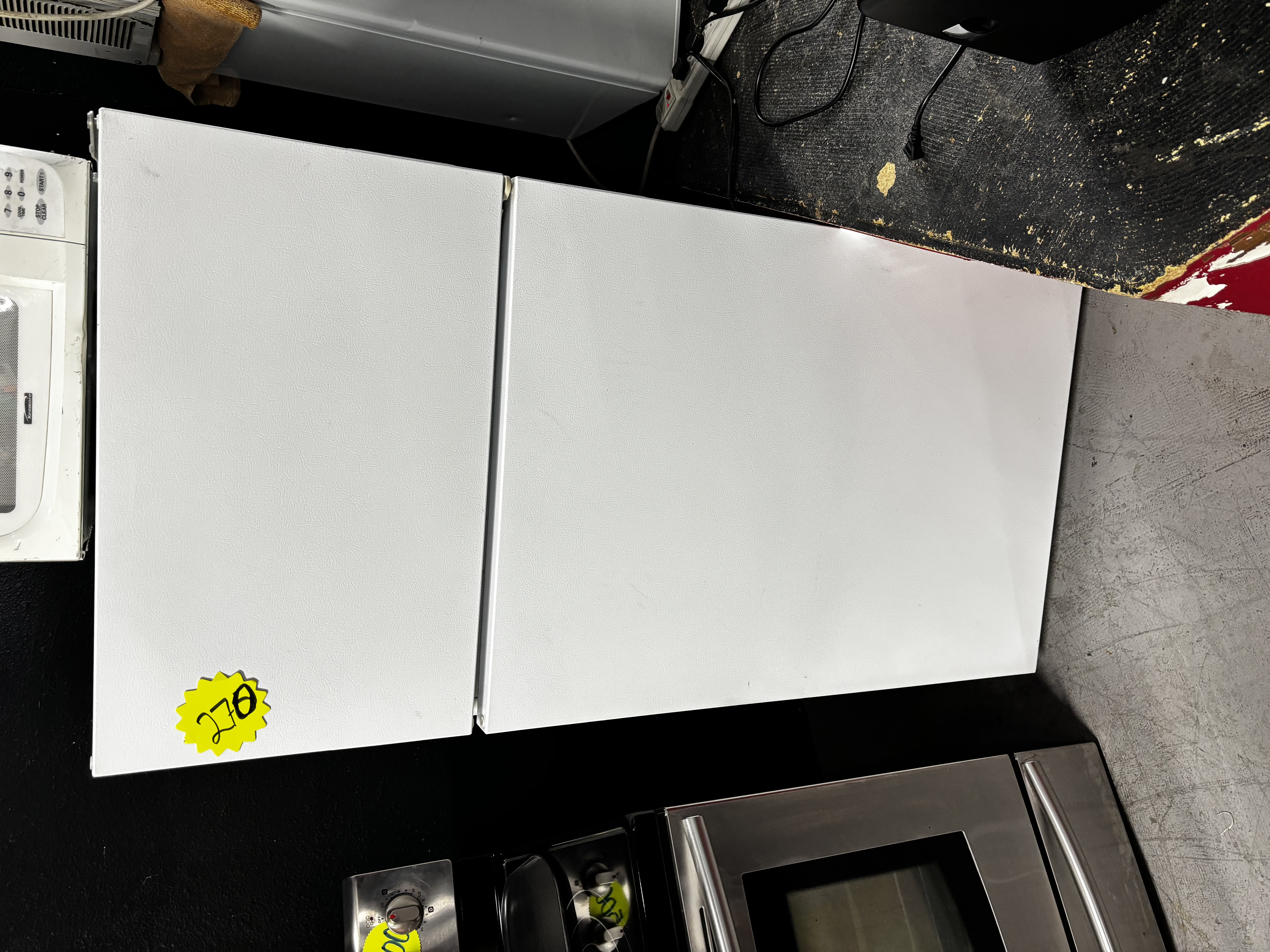 White Top-Freezer Refrigerator